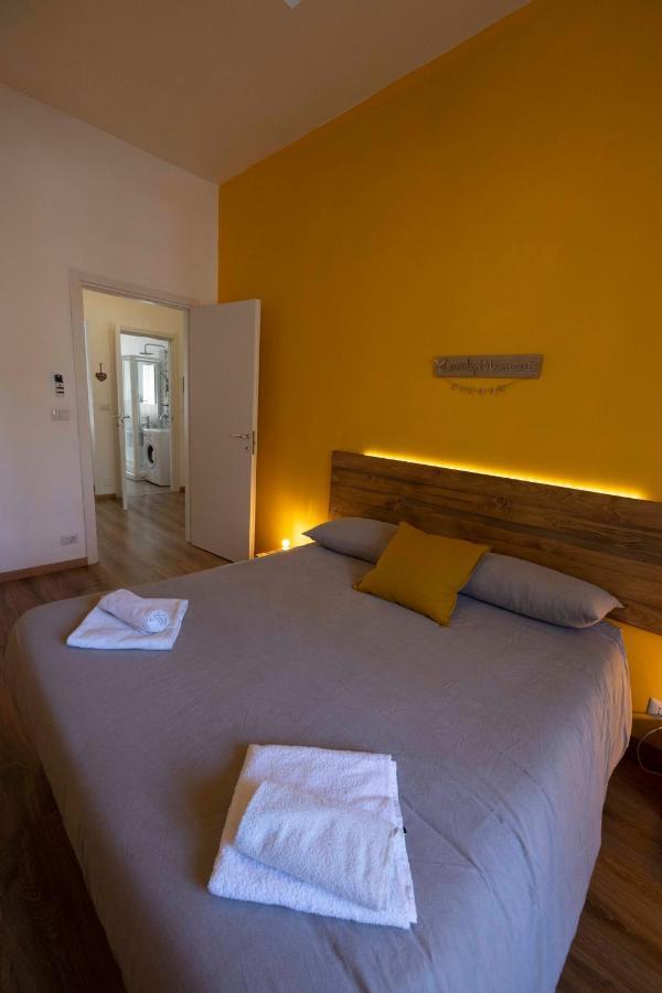 Iris 128: Il Terrazzino Sul Giardino Apartamento Turim Exterior foto